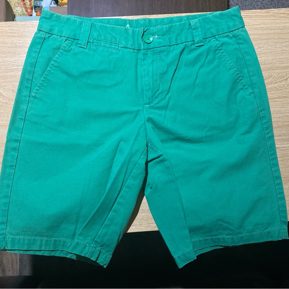 Bright Green Women’s Size 0 Boyfriend Roll-Up Style Khaki Shorts By GAP